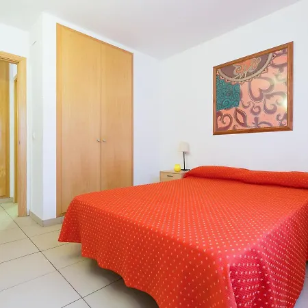 Pi I Sunyer 2-b -apartamento Amplio Y Luminoso En El Centro De Roses, Delante Del Mar, Con Vistas Al Mar. - Es-228-118 Apartment Roses